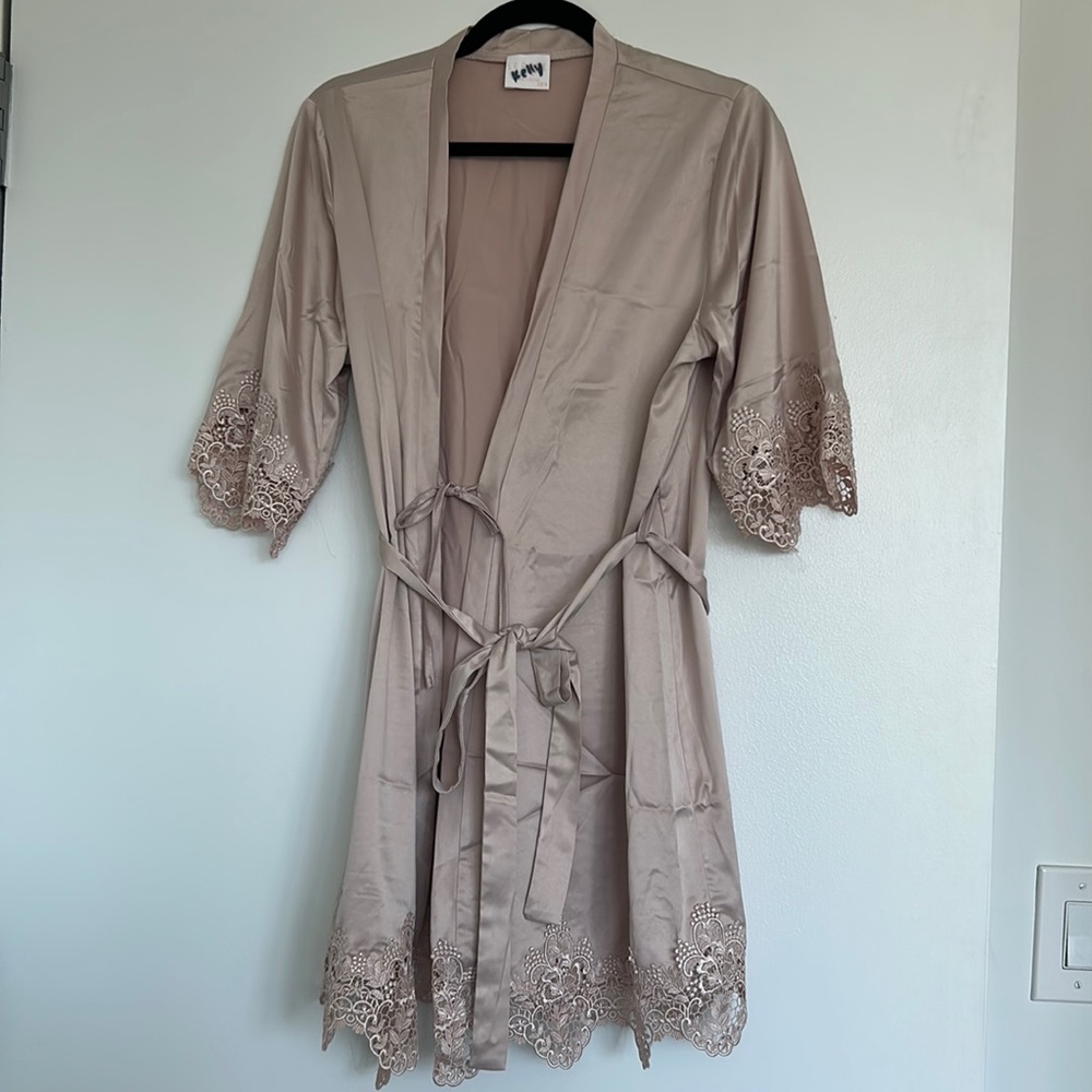 LeRose bridesmaid light pink robe